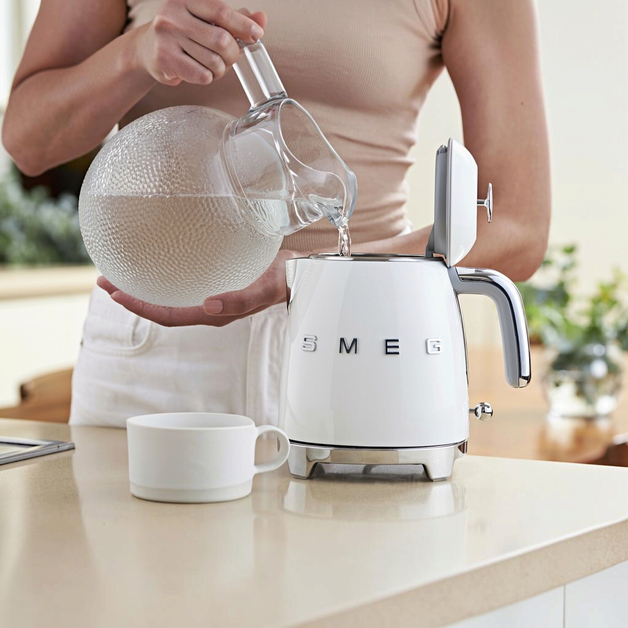 Smeg KLF05WHEU Vattenkokare vit