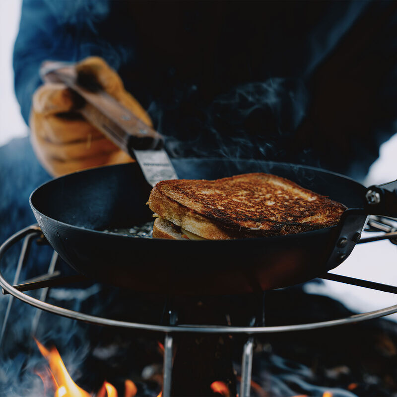 Stekspade för pannkakor och blinier