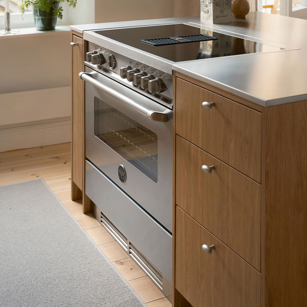 Bertazzoni MASCH94I1EXT Master induktionsspis med integrerad fläkt, rostfritt stål