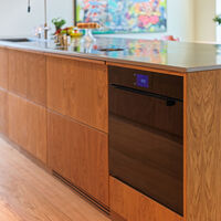 FMOD6117PTB3 Modern inbyggnadsugn med pyrolys 80 liter, svart