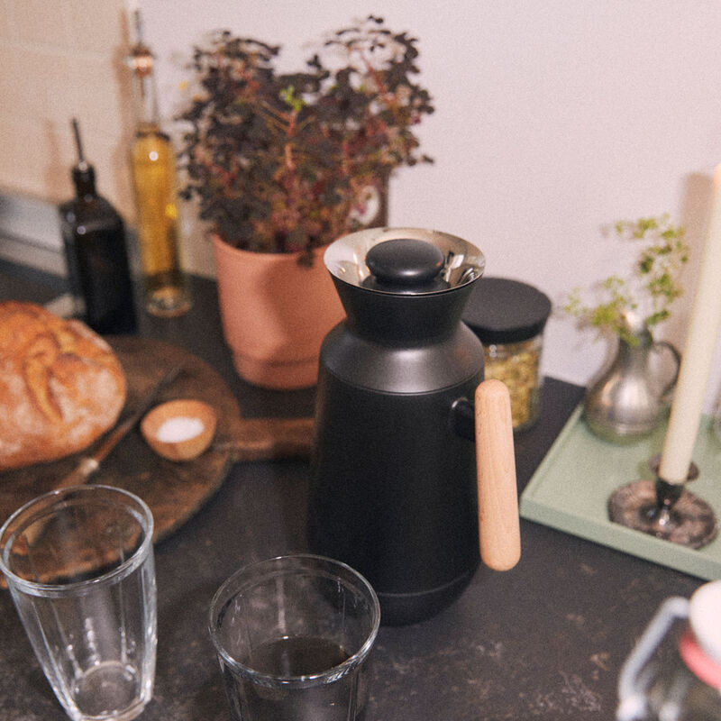 Daybreak termokanne høy 1 liter, svart