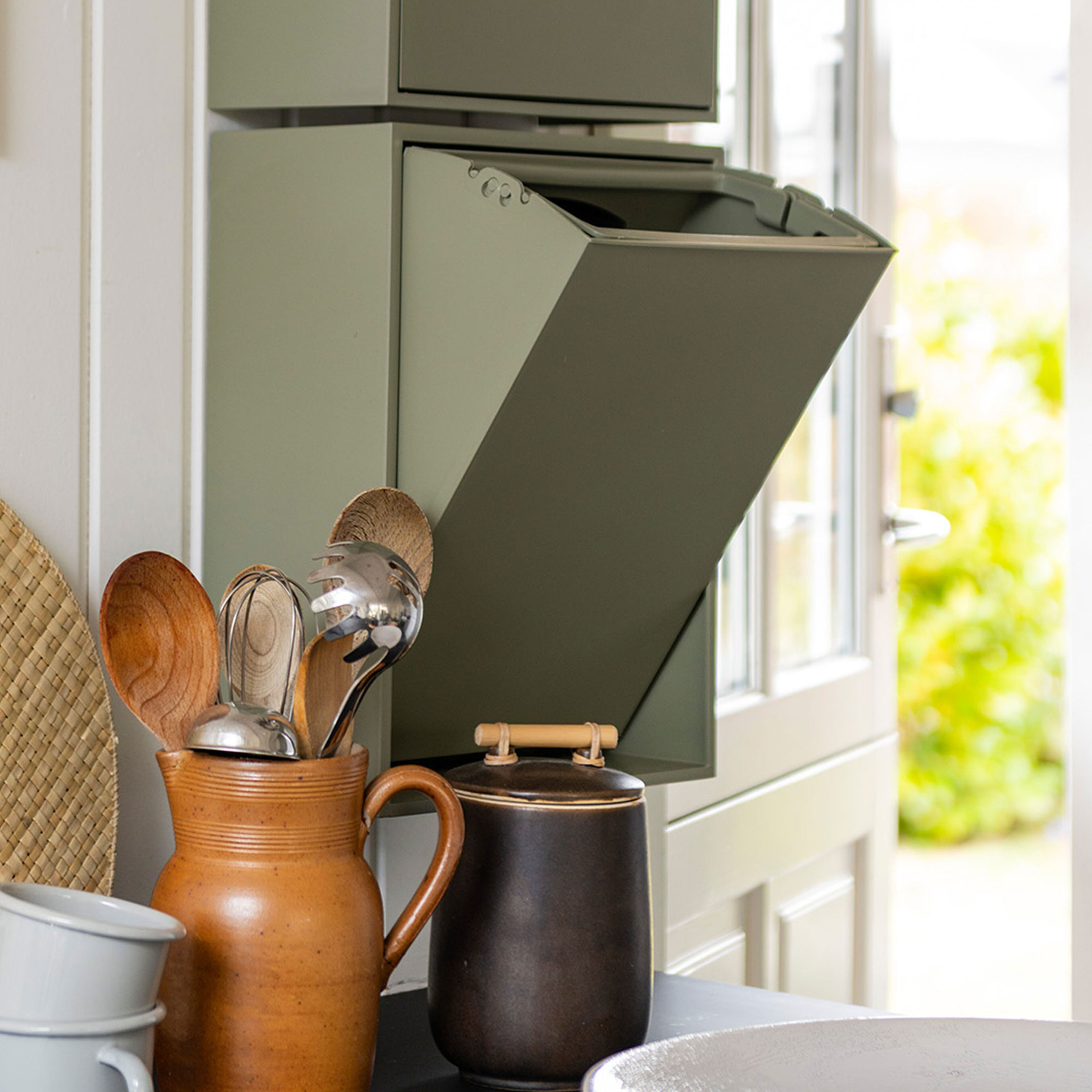 Recycling Box 12 liter, oak green