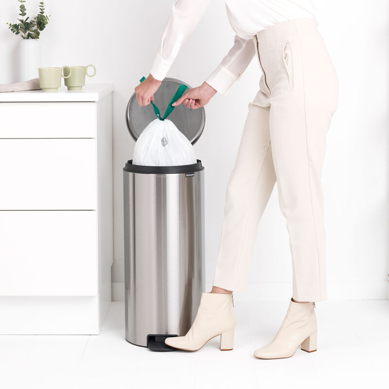 NewIcon pedalbøtte 30 liter, mattbørstet stål