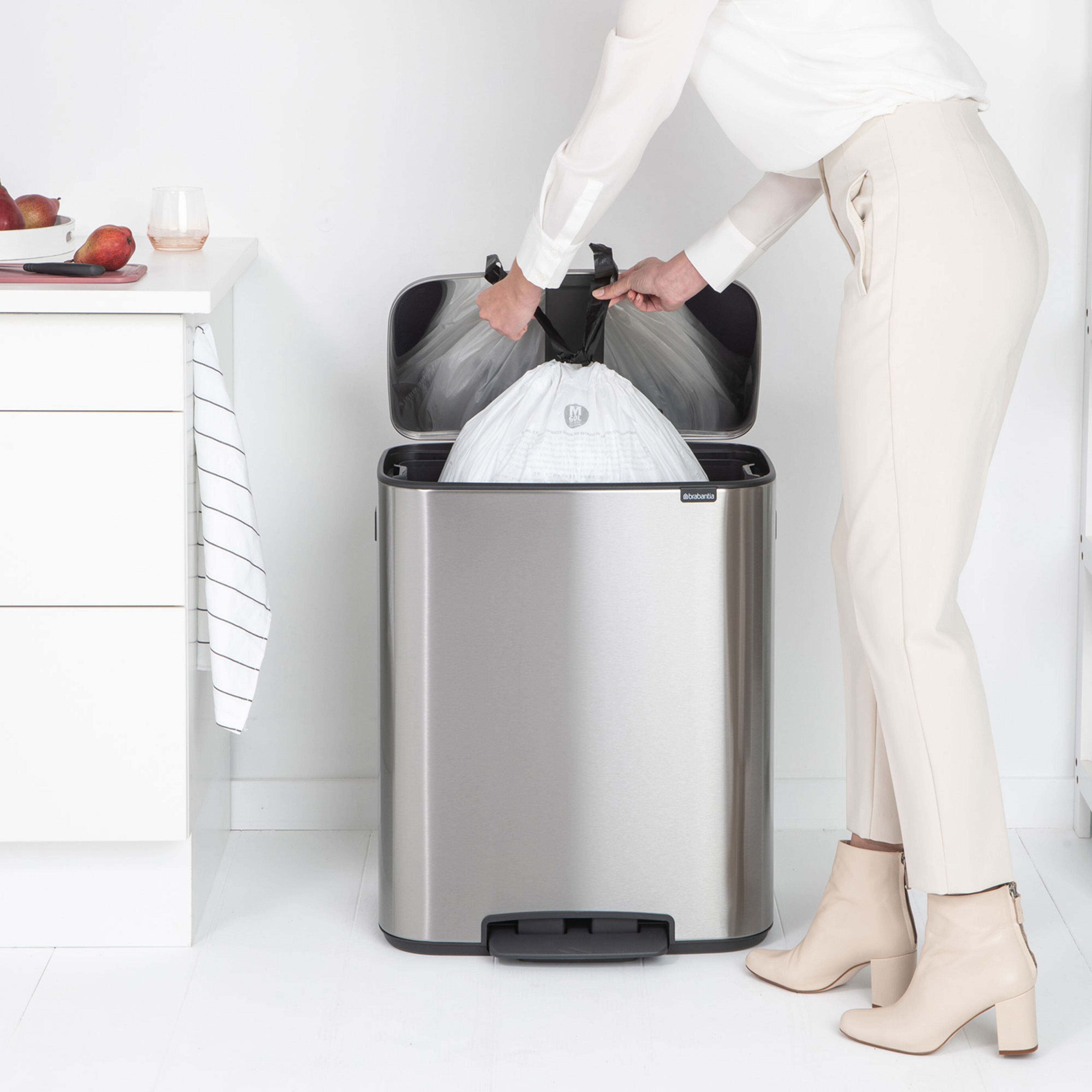 Bo pedalbøtte 60 liter, mattbørstet stål