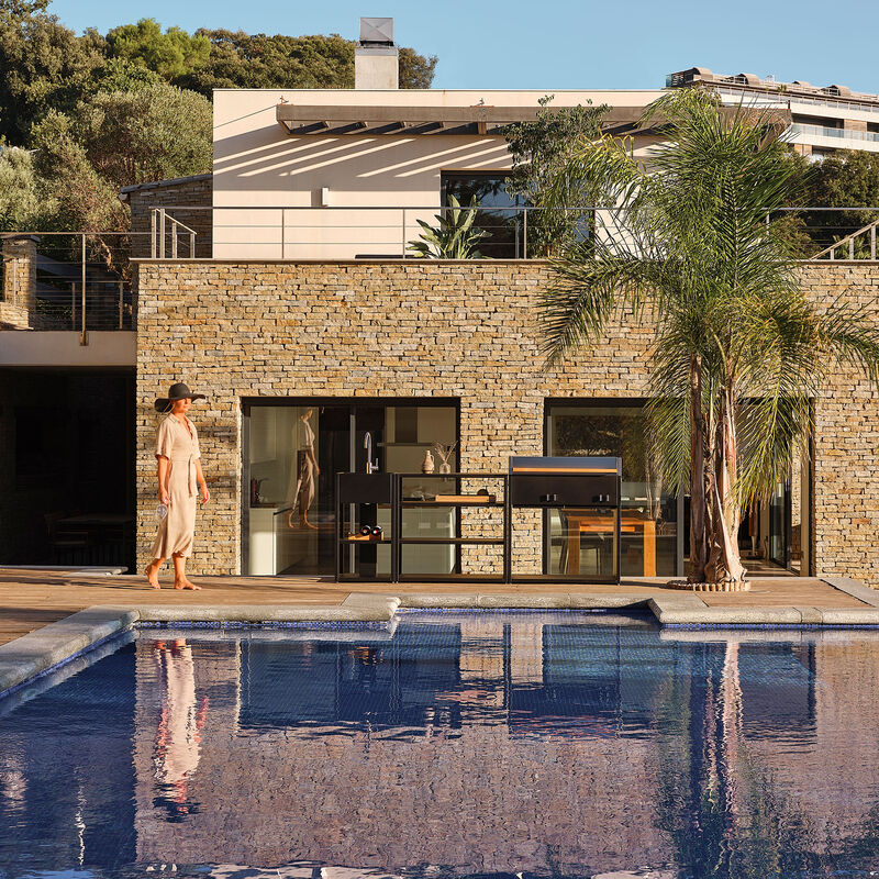 Essentials sidobord 94 cm, beluga black