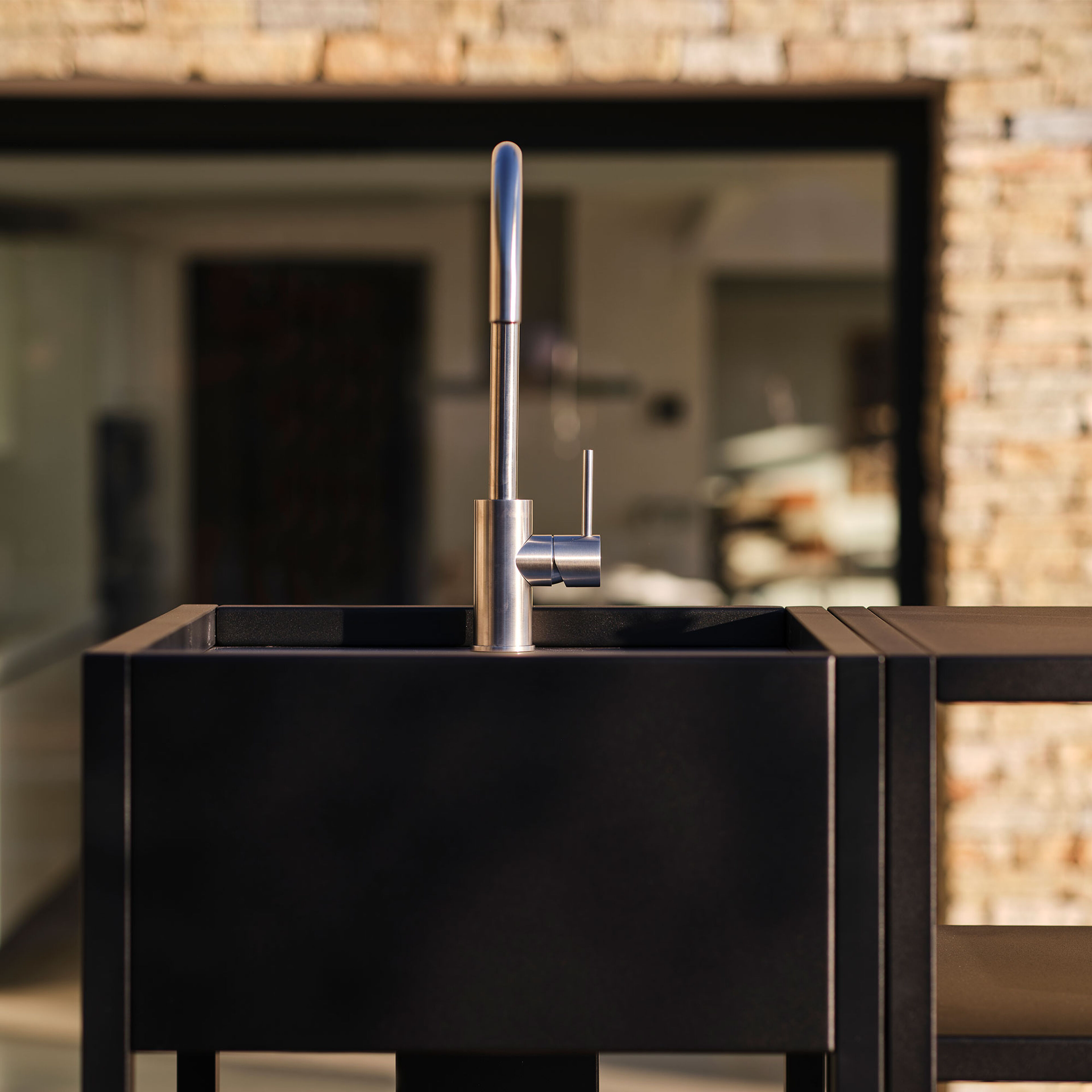 Essentials vask 50 cm, beluga black