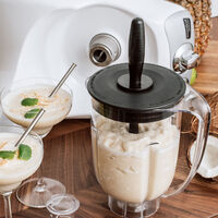 Yleiskone AKM6230 + sekoitusastia & sitruspuristin, mineral white