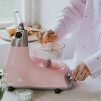 Ankarsrum Assistent AKM6230 + mixerkanna & citruspress, cloudy pink