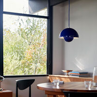 &Tradition Flowerpot VP1 riippuvalaisin 23 cm, cobalt blue