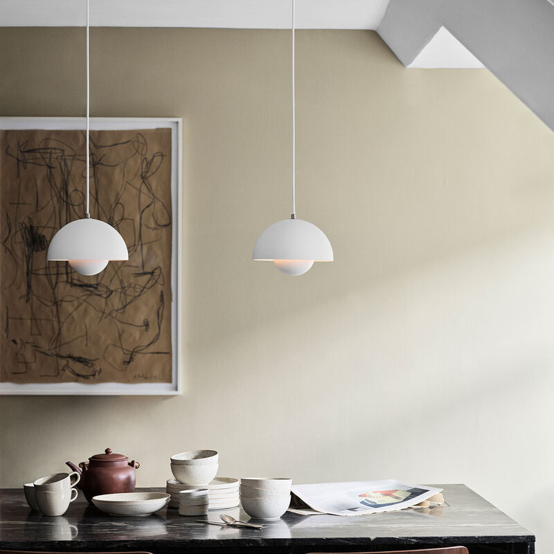 &Tradition Flowerpot VP1 riippuvalaisin 23 cm, mattavalkoinen