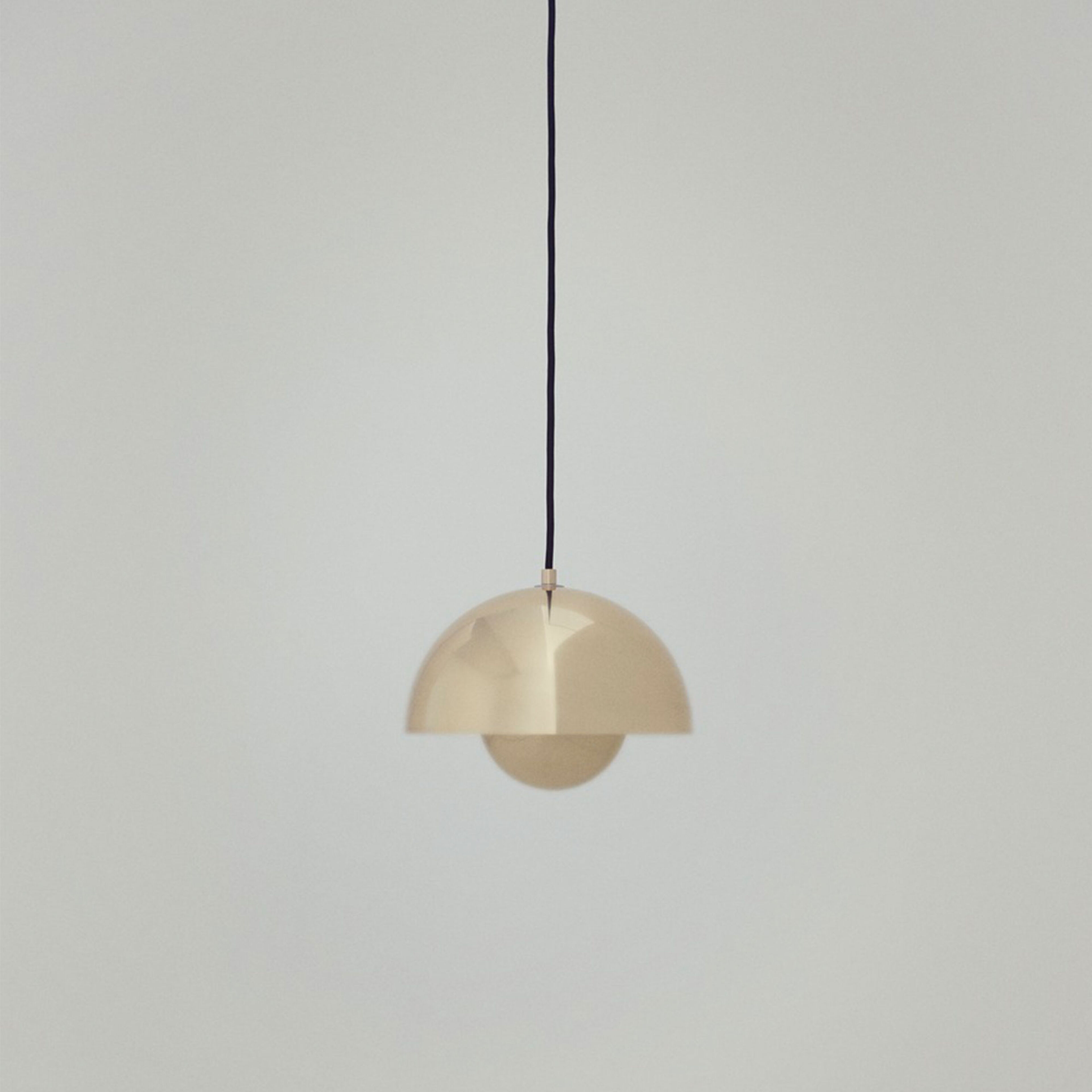 &Tradition Flowerpot VP1 riippuvalaisin 23 cm, messinki