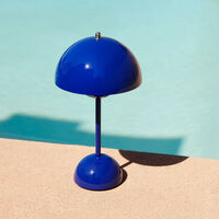 &Tradition Flowerpot VP9 bærbar lampe, cobalt blue