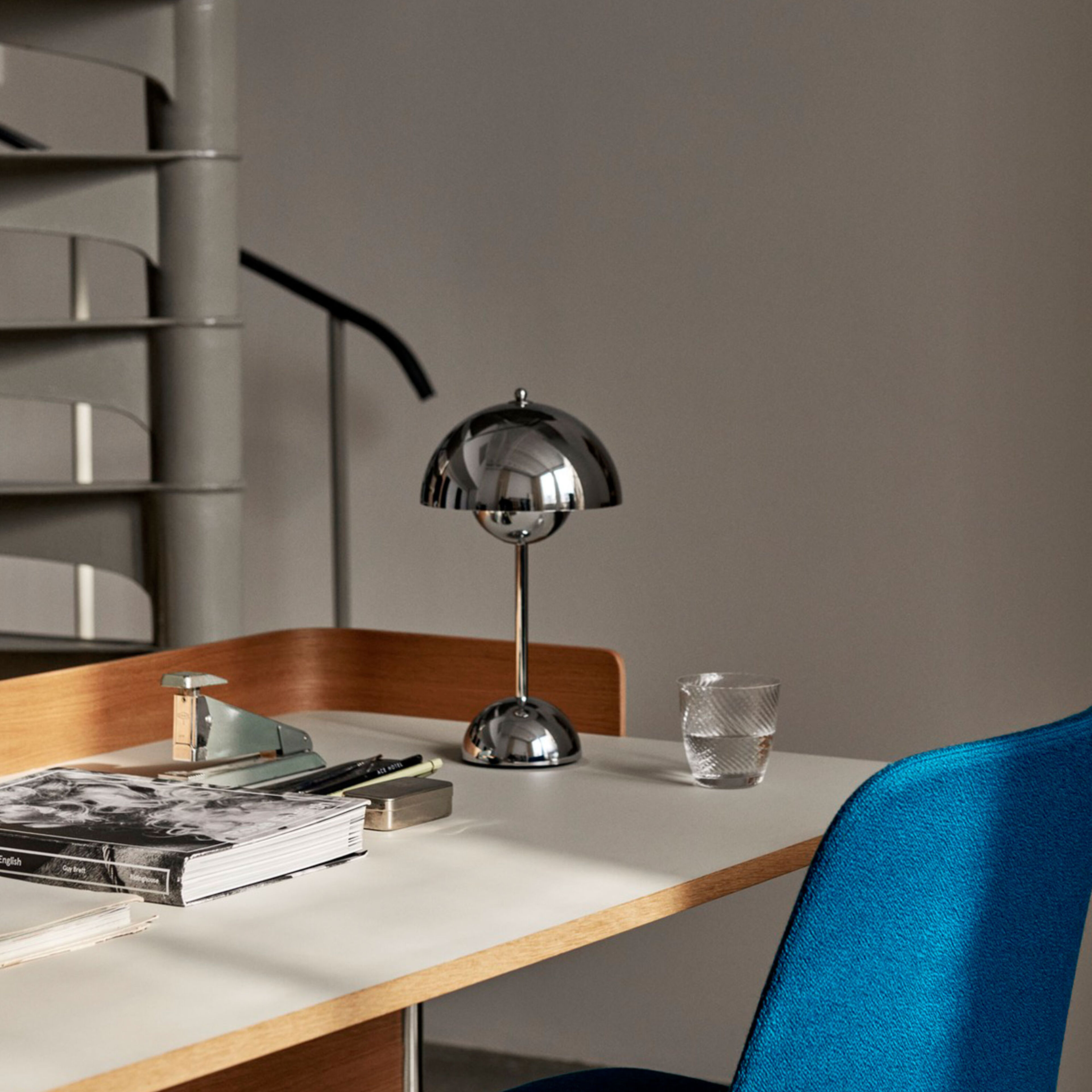 &Tradition Flowerpot VP9 bærbar lampe, chrome