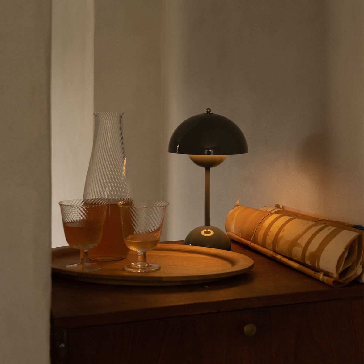 &Tradition Blomsterpotte VP9 bærbar lampe, stone blue
