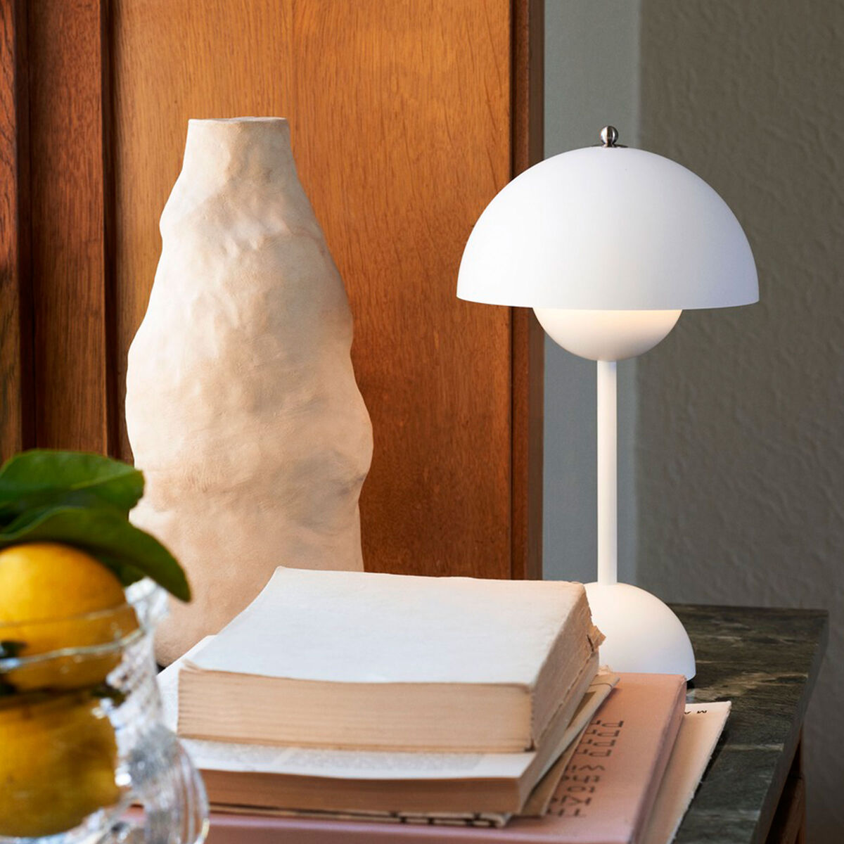 &Tradition Flowerpot VP9 bærbar lampe, mat hvid