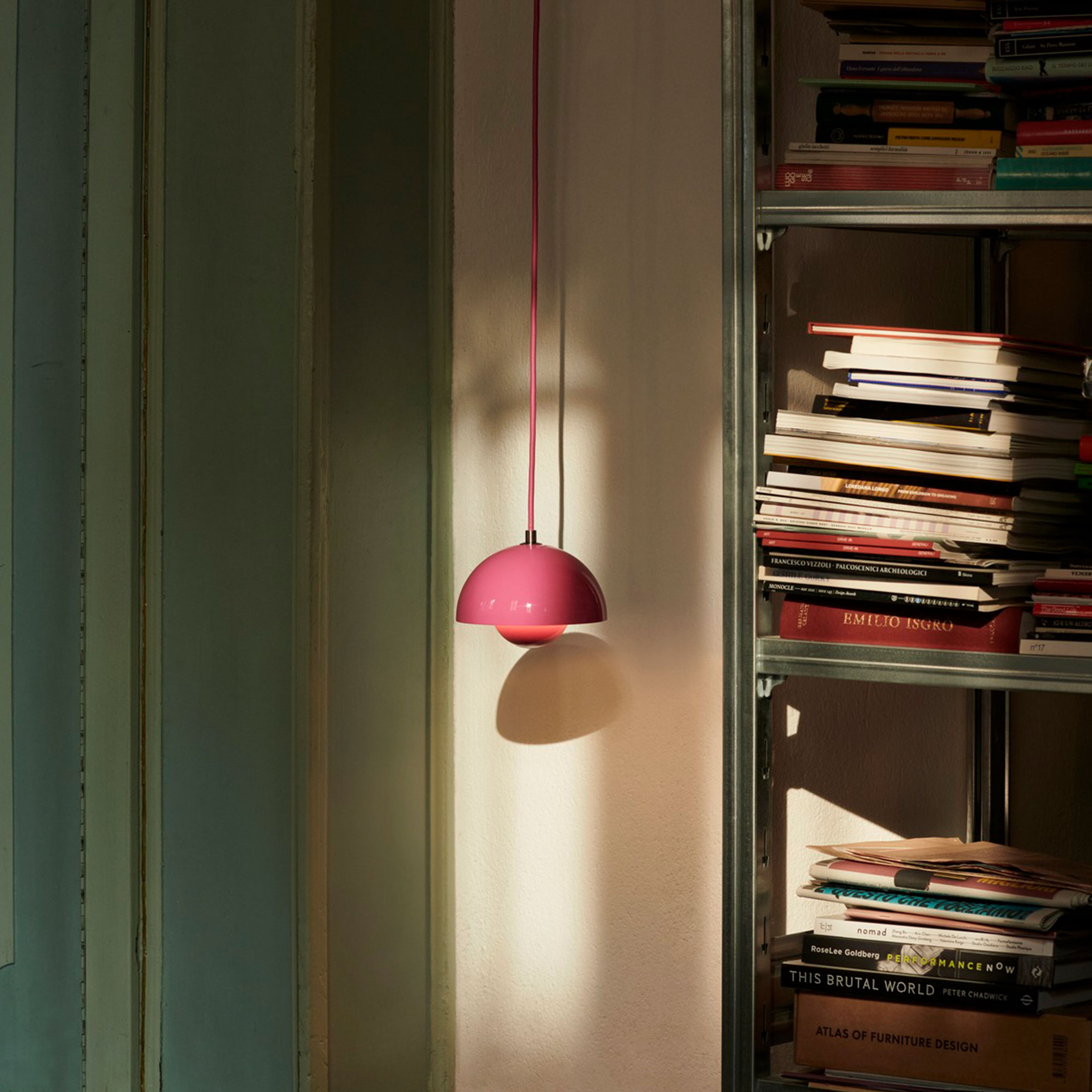 &Tradition Flowerpot VP10 riippuvalaisin 16 cm, tangy pink