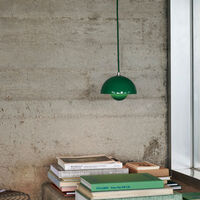 &Tradition Flowerpot VP10 riippuvalaisin 16 cm, signal green