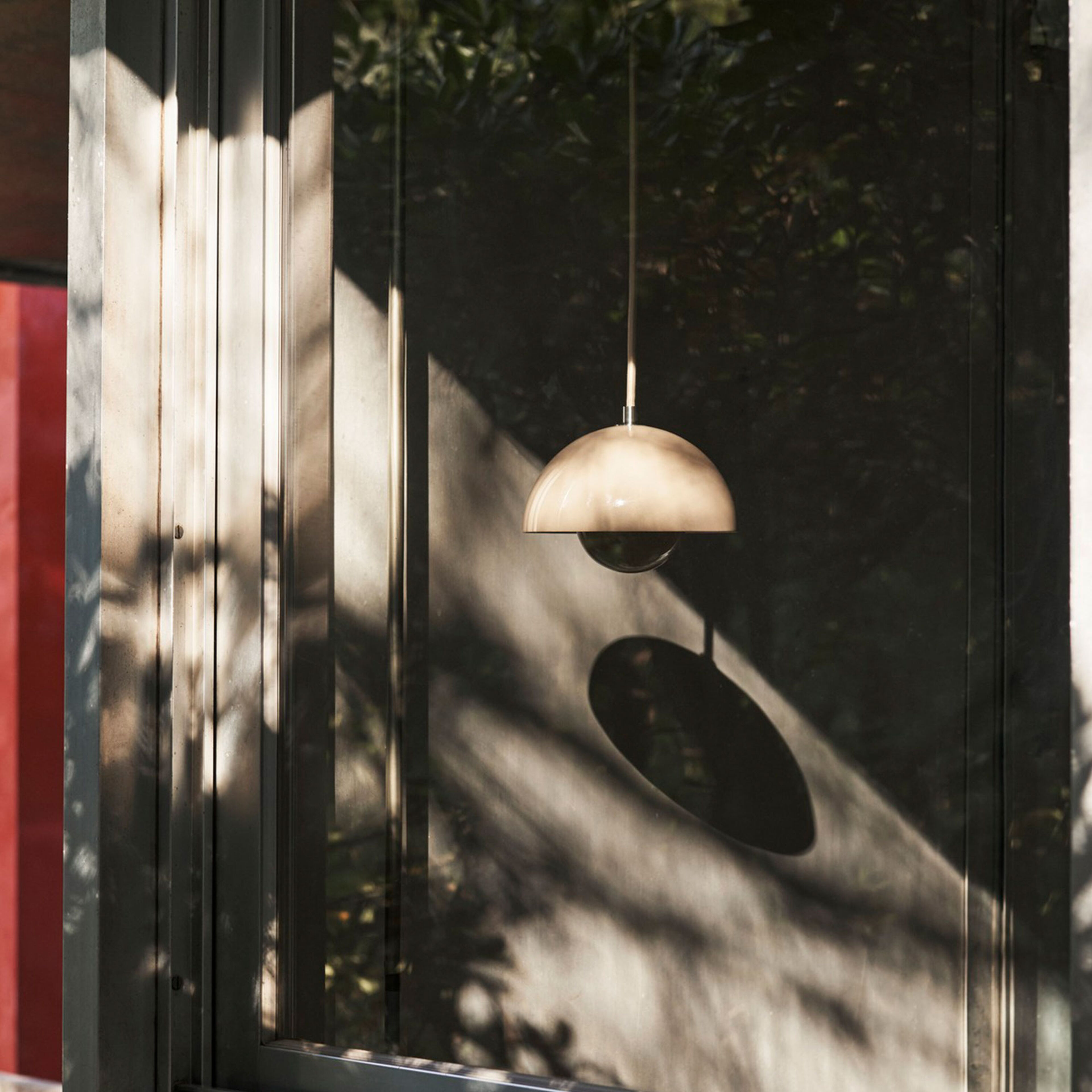 &Tradition Flowerpot VP10 riippuvalaisin 16 cm, grey beige