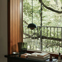 &Tradition Flowerpot VP10 riippuvalaisin 16 cm, mattamusta