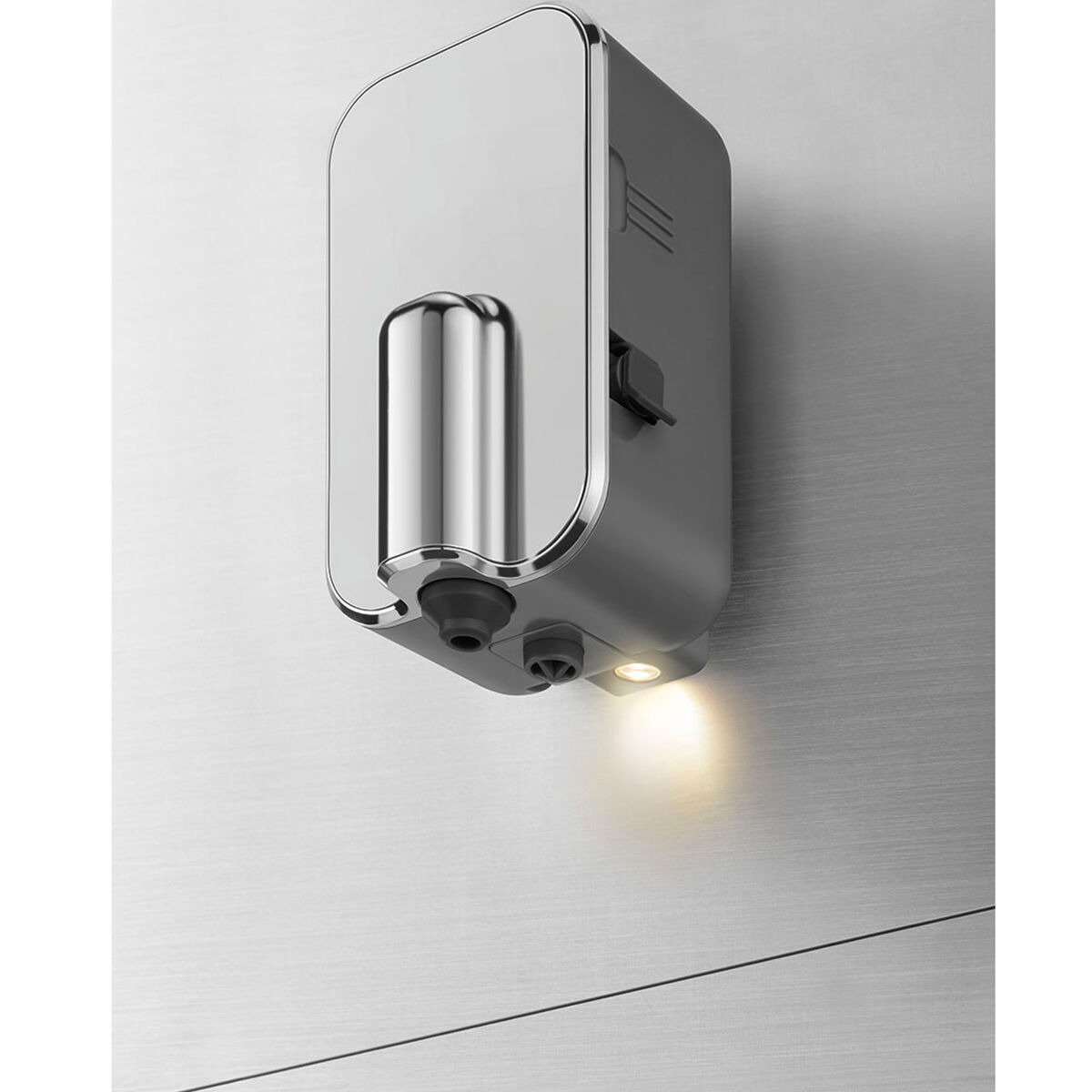 BCC13SBMEU helautomatisk espressomaskin med mjölksystem, stormblå