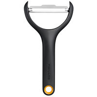 Functional Form grønnsaksskreller 15 cm, svart/oransje