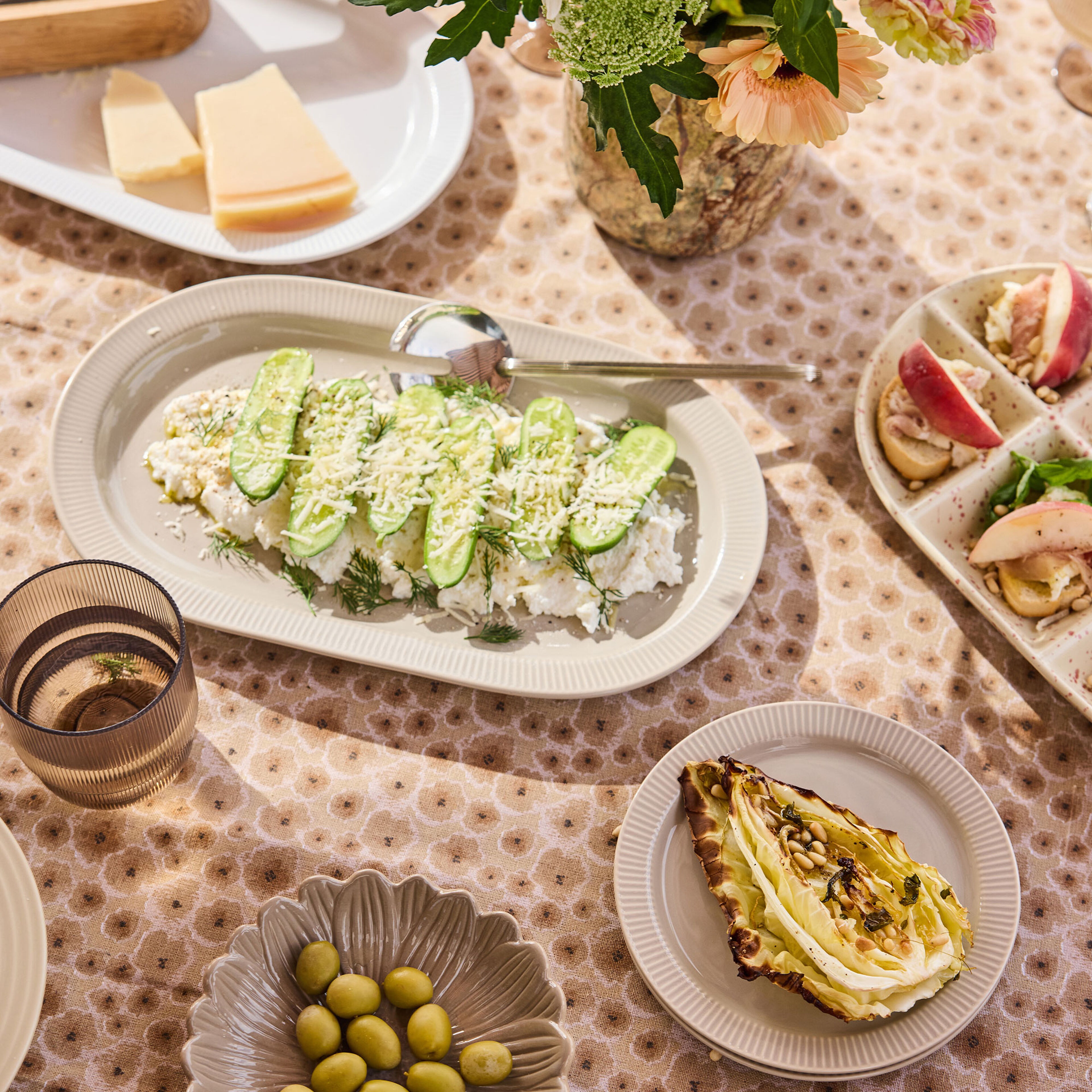 Inka serveringsfat, vit