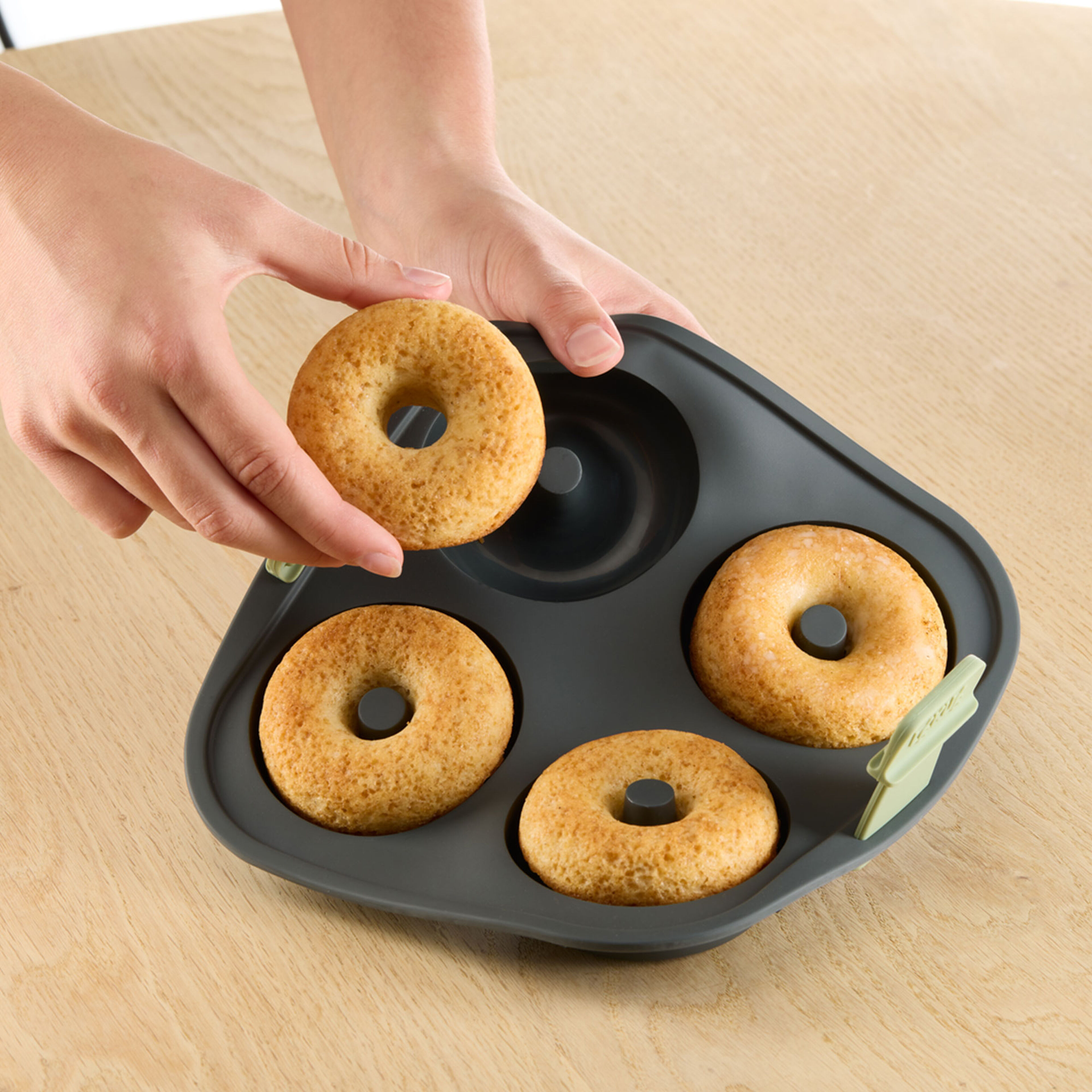 Airfryerform donuts
