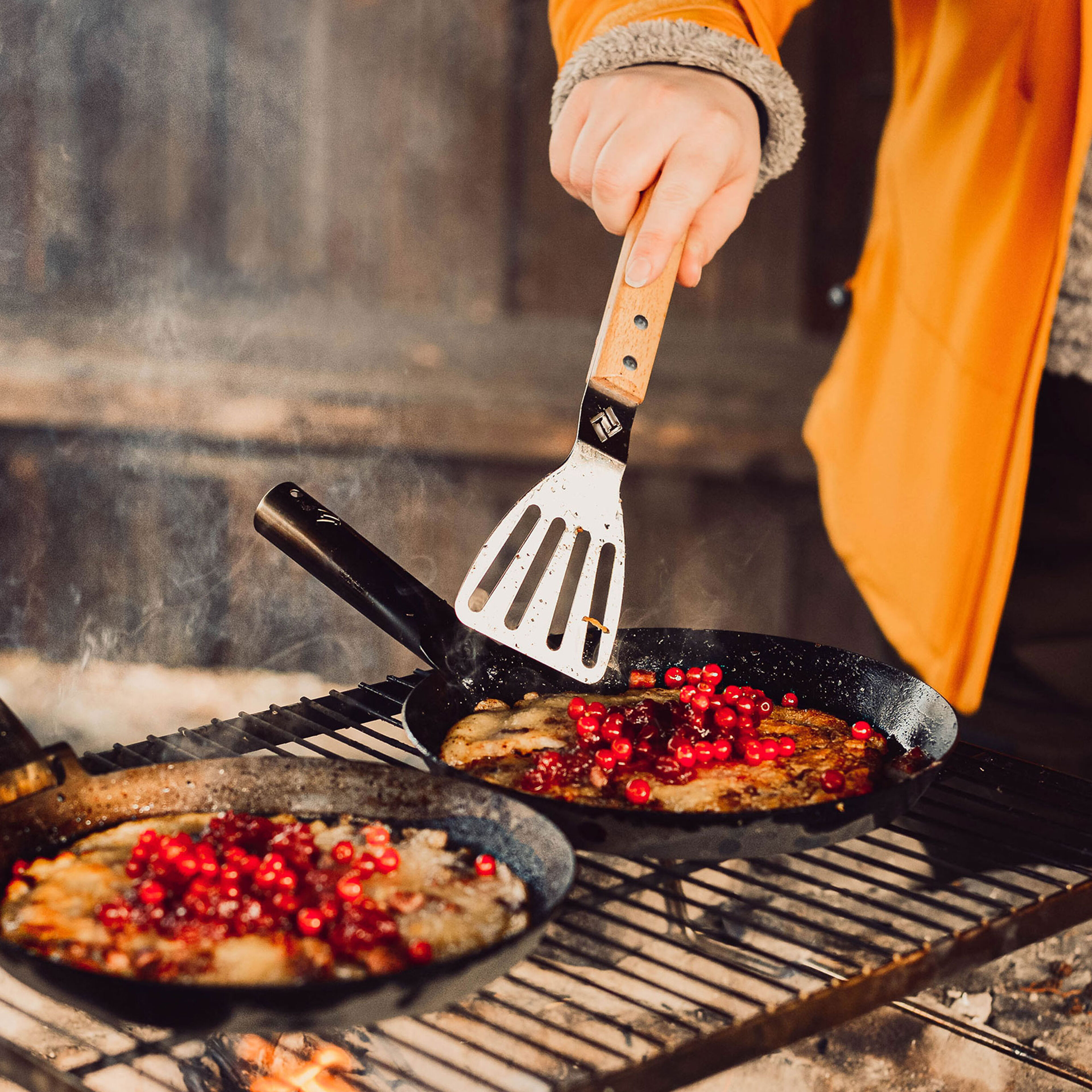 Grillstekspade 24 cm, rostfritt stål/bok