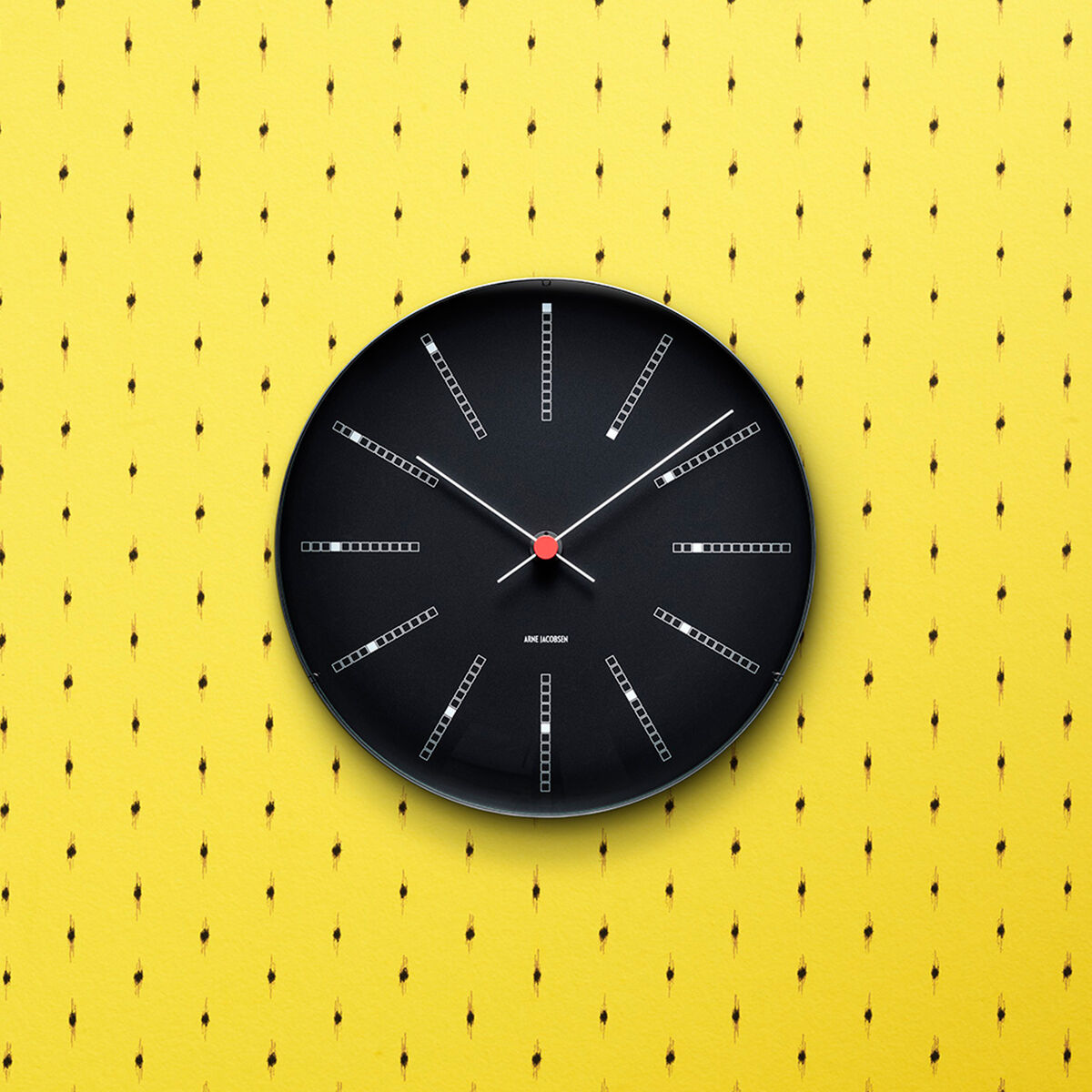 Arne Jacobsen Bankers väggklocka 21 cm, svart