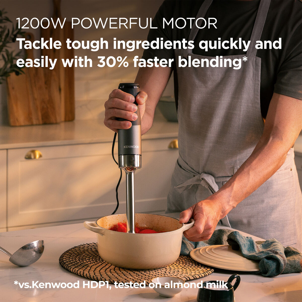 Triblade XL Pro HBM80.327.BK stavblender, sort