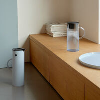 Stelton EM77 termoskanna 1 liter, soft cloud
