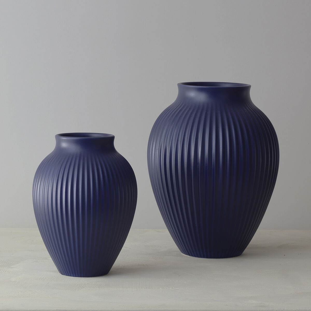 Ripple vase 20 cm, mat dark blue
