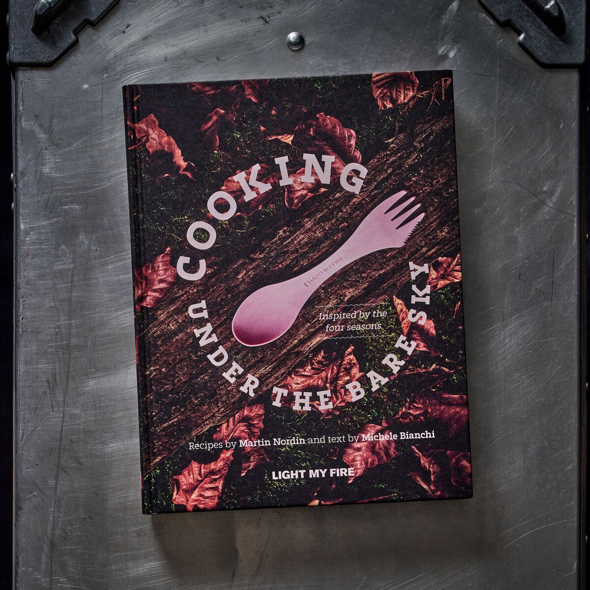 Kogebog – Laga Mat Under Bar Himmel