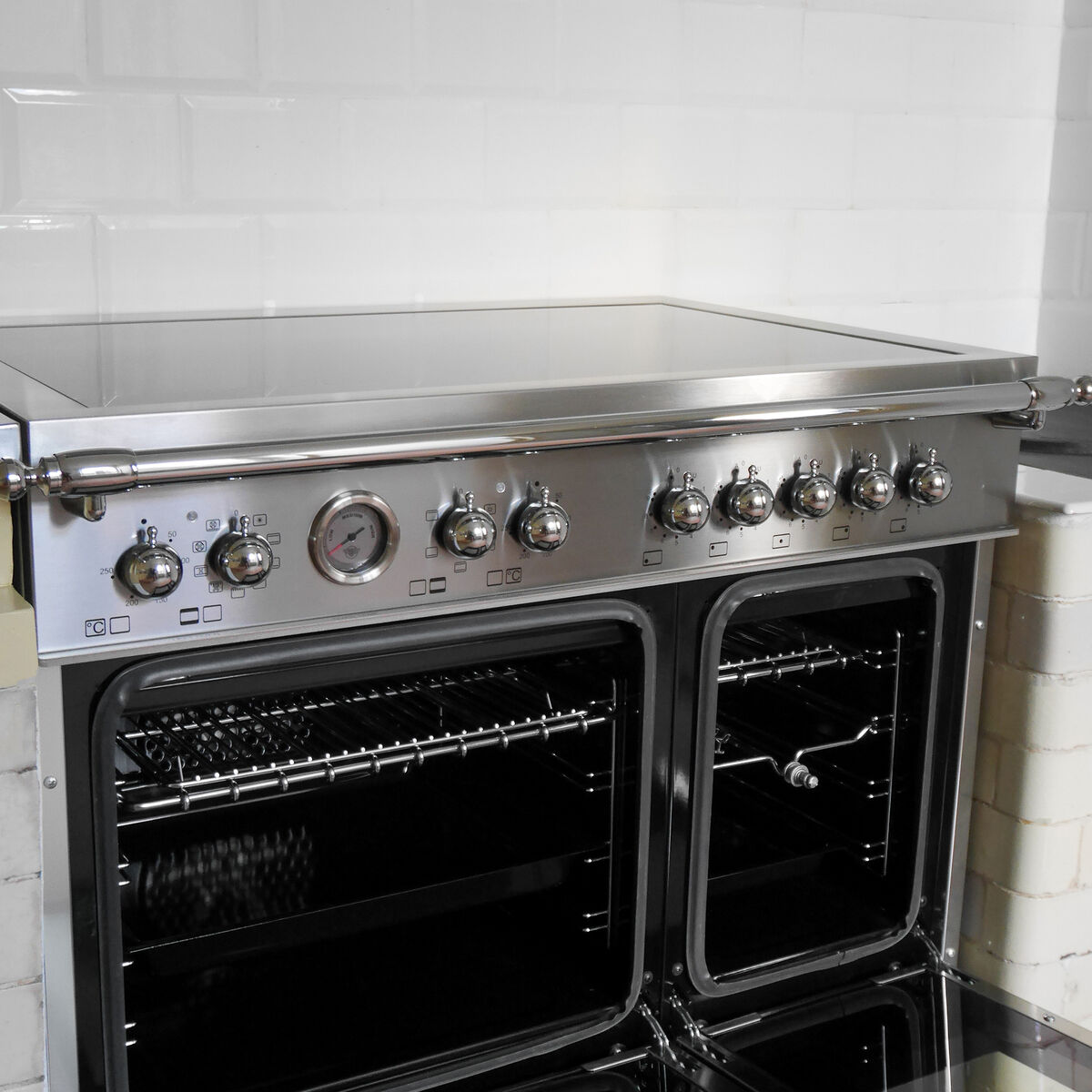HER95I2EXC2 Heritage induktionskomfur uden dekorramme 90 cm med 5 zoner og 2 ovne, rustfrit stål