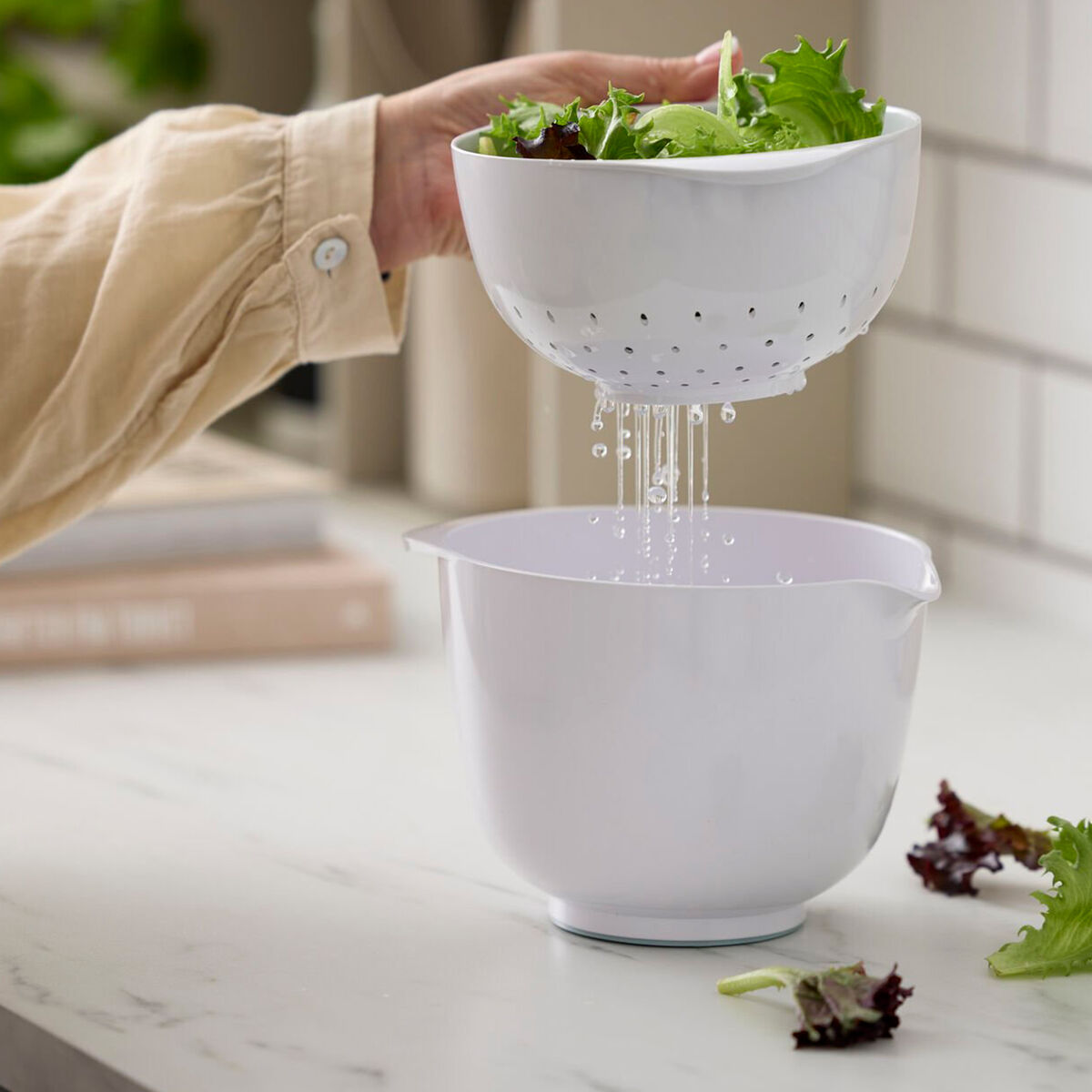 NEW Margrethe-skål med dørslag, 1,5 l, hvid