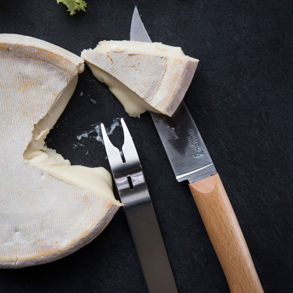Ostesett, kniv + gaffel