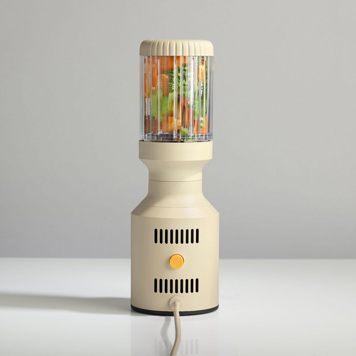 Beast Mighty Plus 850 blender, sand