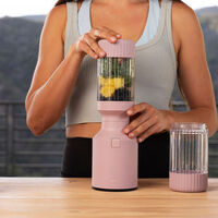 Beast Mighty Plus 850 blender, lila
