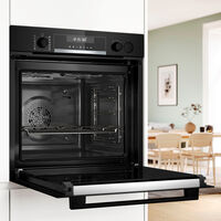 HRG578BB7 Serie 6 inbyggnadsugn med ångfunktion 60 × 60 cm, svart