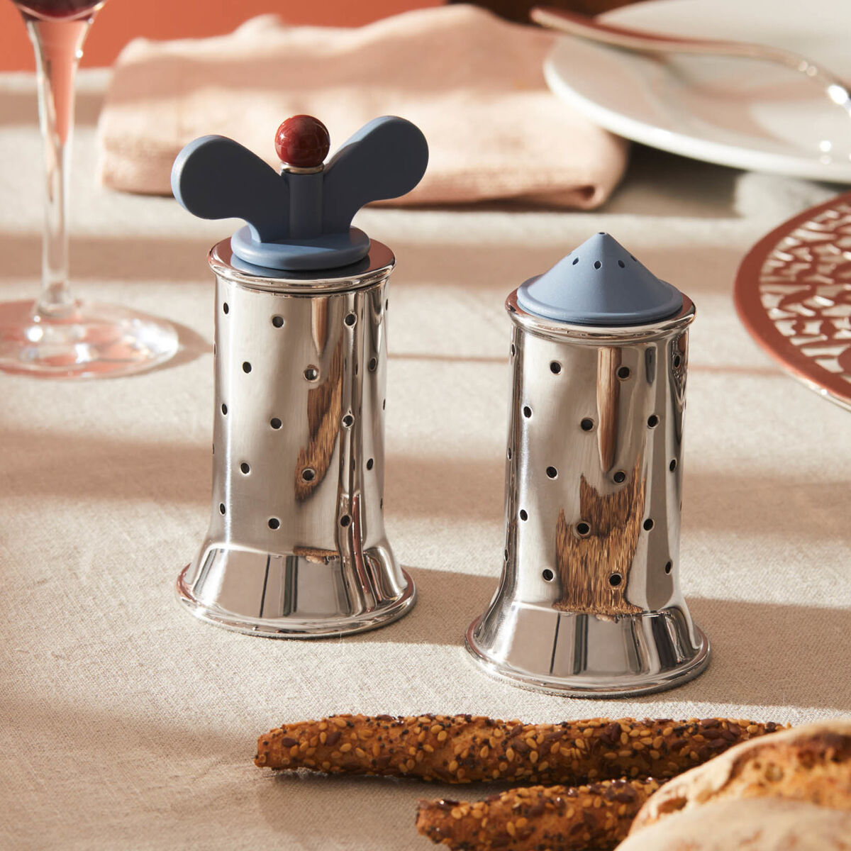 Alessi Pepparkvarn, stål/blå