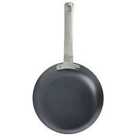 Carbon hiiliteräspannu 20 cm