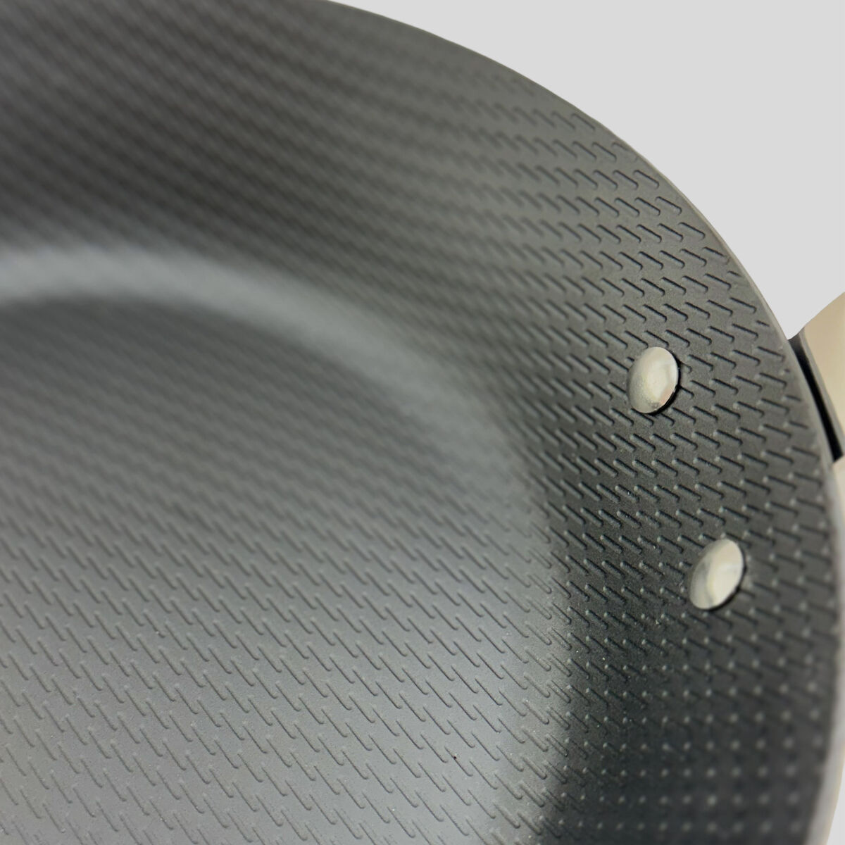 Carbon hiiliteräspannu 20 cm