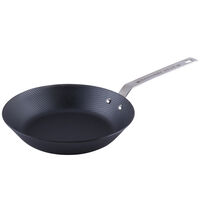 Carbon hiiliteräspannu 28 cm
