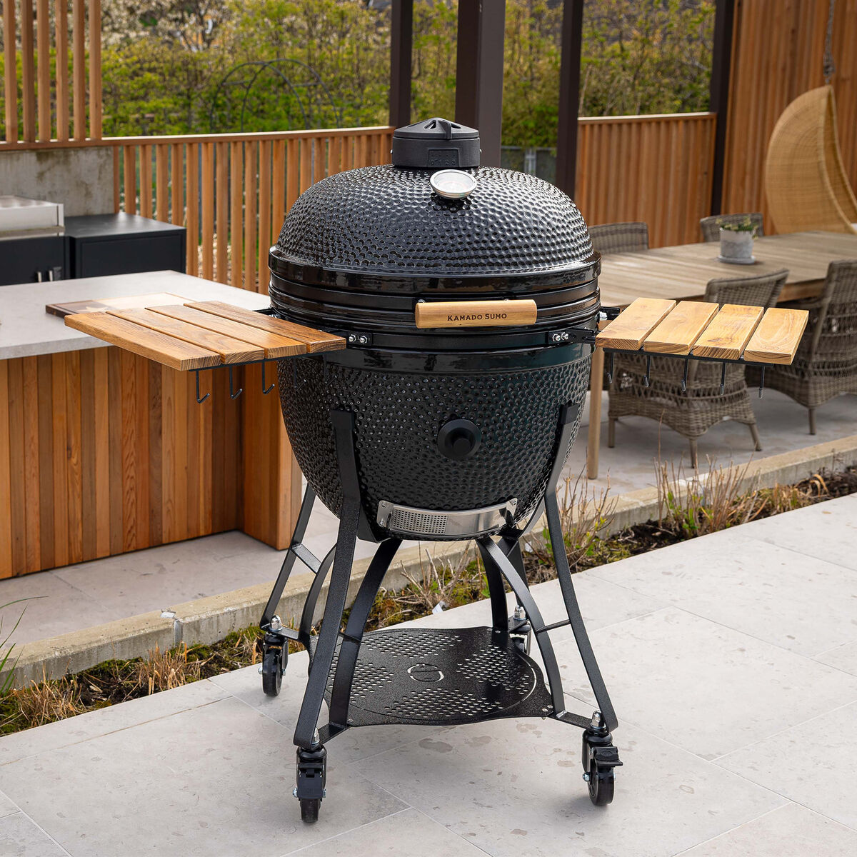 Kamado Sumo Maxi Gen 2 kamado-grill med Grillmesterens Rotisserie, grøn