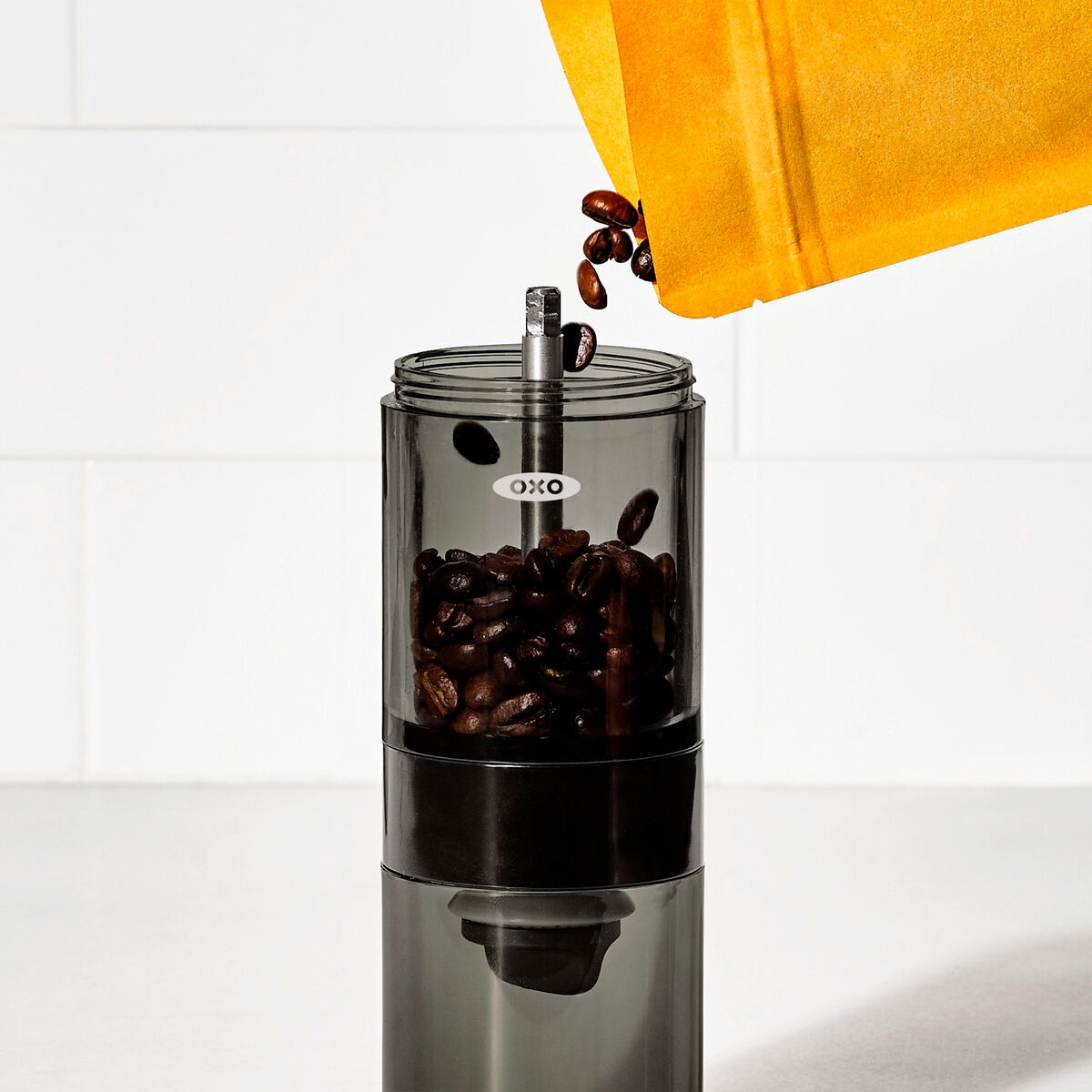Brew manuell kaffekvern