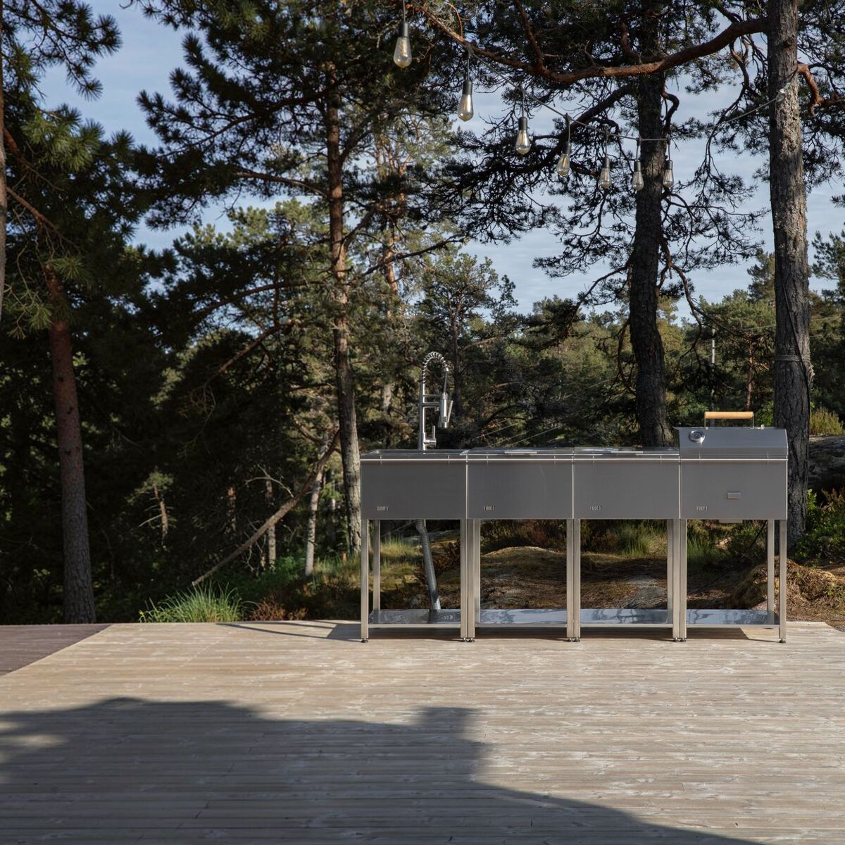 Looft Udekøkkenpakke C: kulgrill + 2 sideborde + vask, rustfrit stål