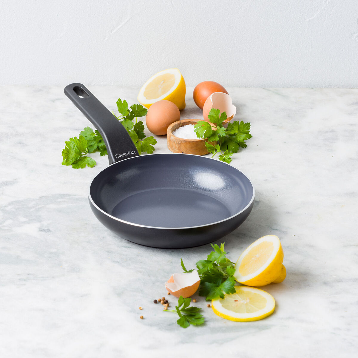 Essence stekpanna 28 cm, svart