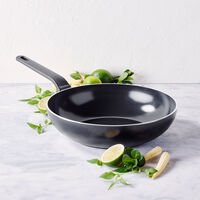 Essence wokpanna 28 cm, svart