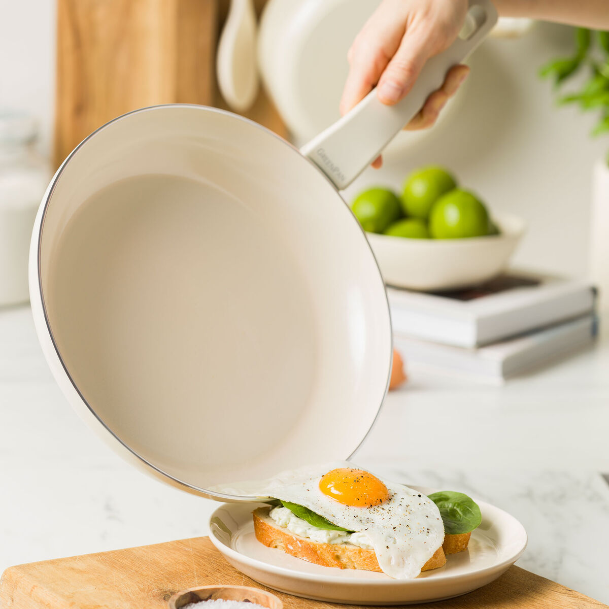 Essence Pro stekepanne 28 cm, cream