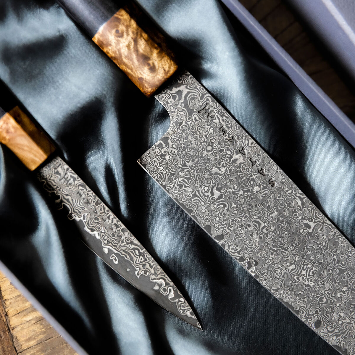 OMO Bunka Petty 9 cm + santokukniv 17 cm
